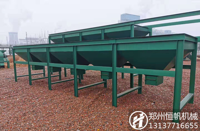 配置一套制作有機肥料設備生產線需要多少錢?(圖4) 靜態配料機